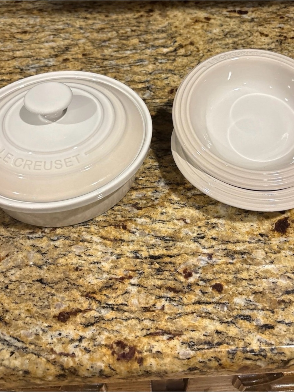 Le Creuset 15cm Round Dish Meringue - Set of 2 - Picture 11 of 11